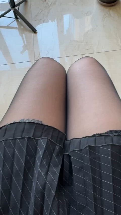 if i was your gf, would you lick my pussy daily?