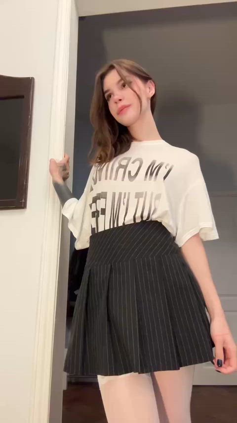 And I let autumn learn the shape of my breath 🍑