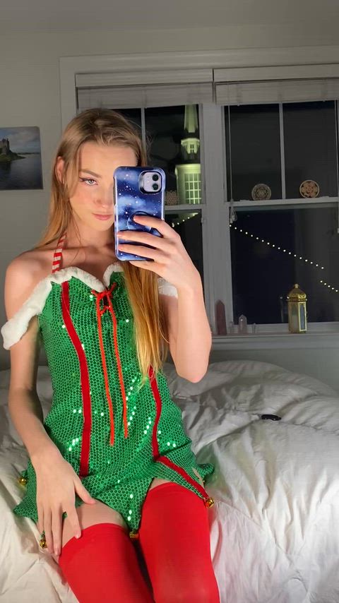 This slutty elf couldn’t resist sharing my naughty bits with you this Christmas
