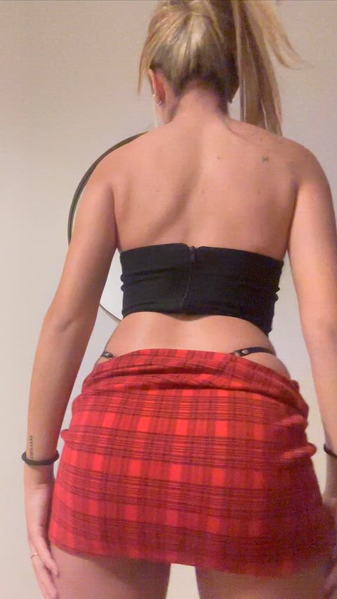 Go raw inside my cute bodyyy daddyy