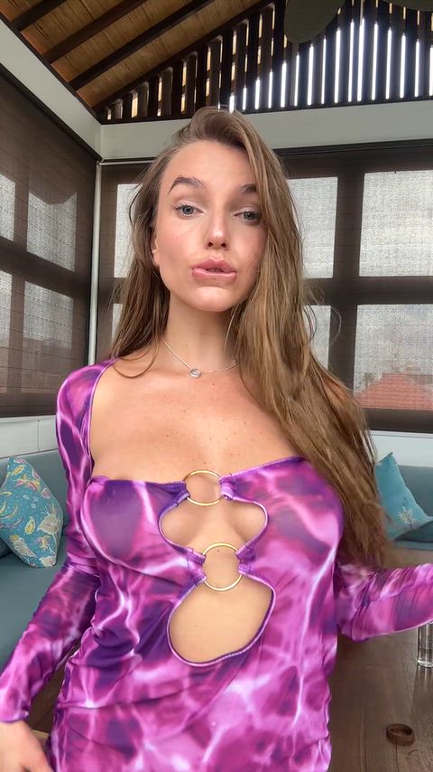Big Tits Bouncing Tits Cute Huge Tits Natural Tits OnlyFans Reveal Teen Titty Drop Porn GIF by sandra_hot