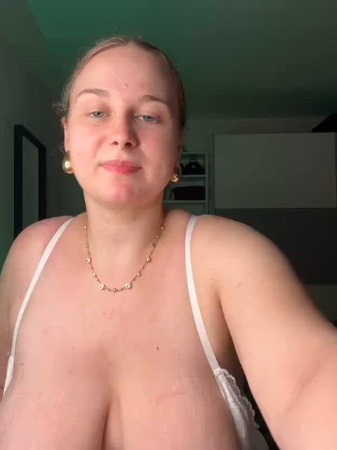 a classy mirror selfie