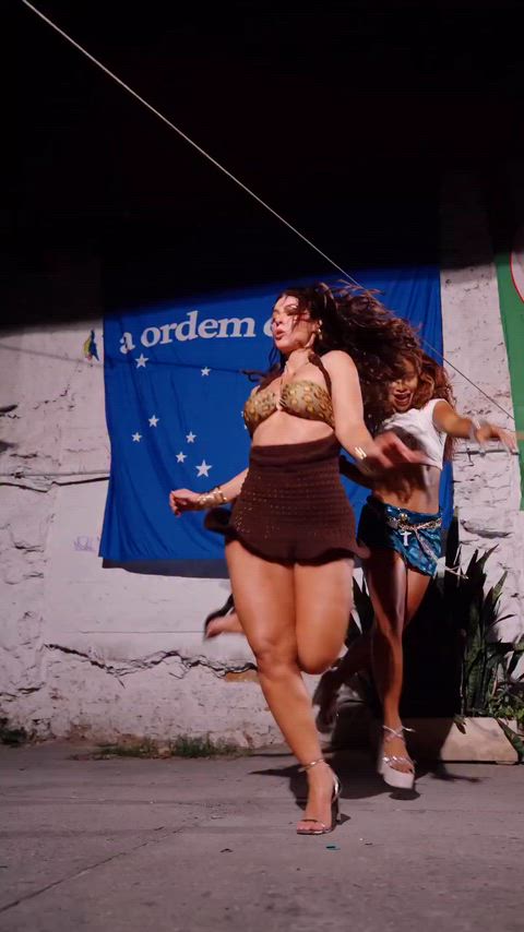 Paolla Oliveira e Aline Maia