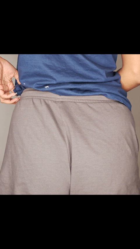 Hey we are COUPLE and age is 24 [m] 24[f] and if someone love to watch us while having sex in video call ping us. Check bio for rest of the details 💦🍆🤤