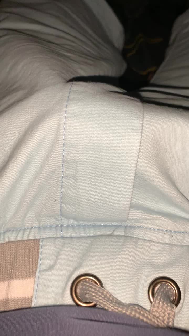 Leaking Drops
