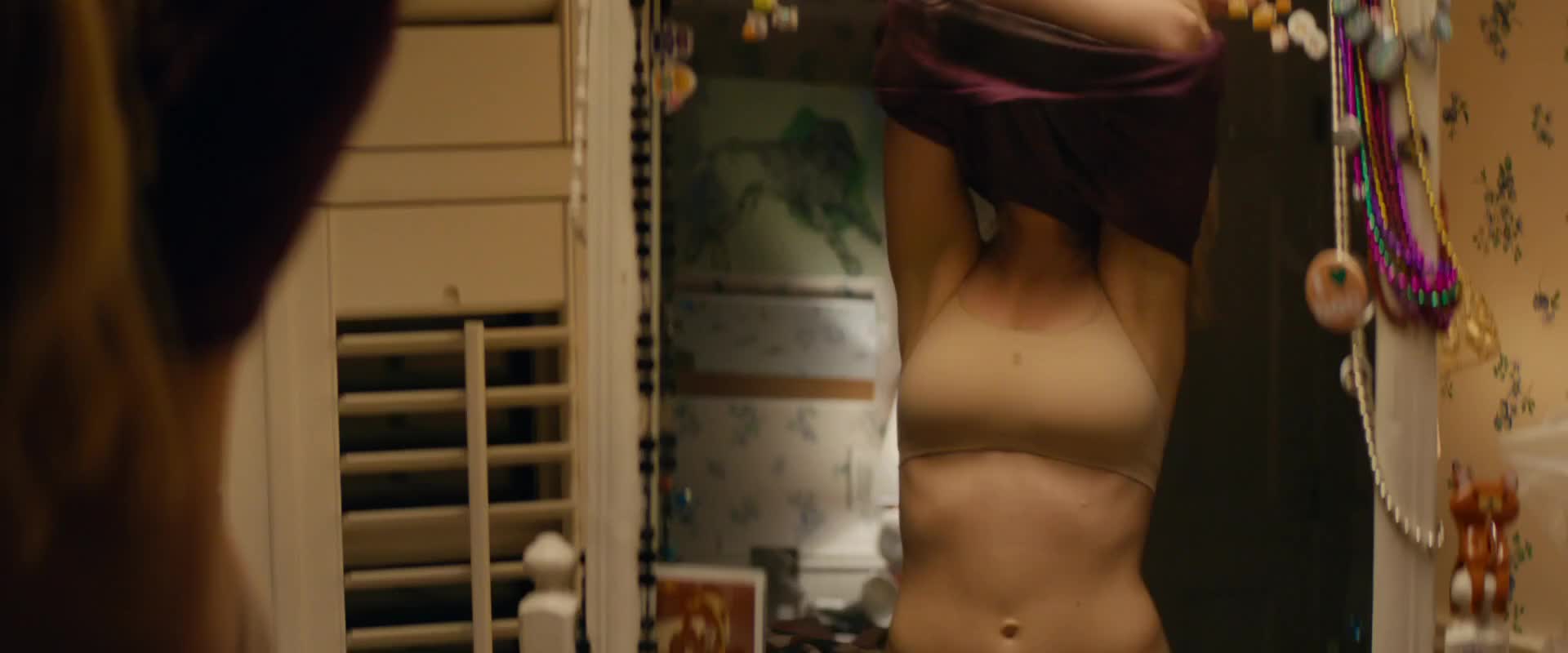 Jenette McCurdy checking out her own fuckable tight body