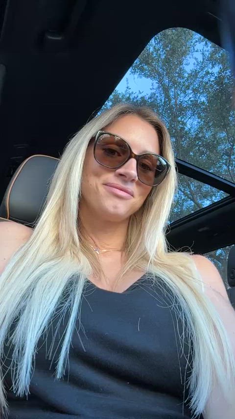 How I arrive on my dates.