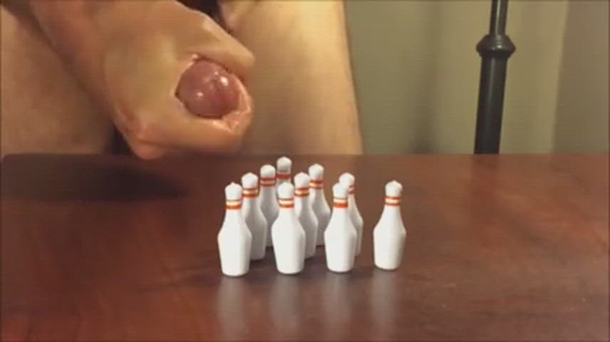 Quick game of 10 Pins.