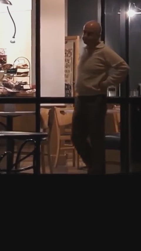 Older men are hot 👀