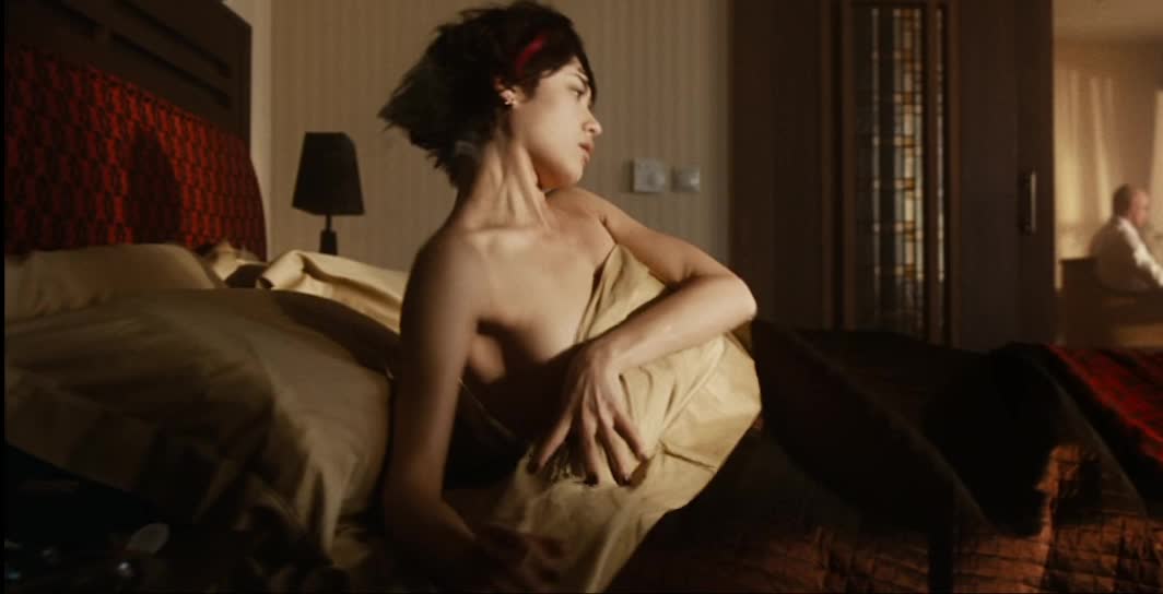 Olga Kurylenko - Hitman