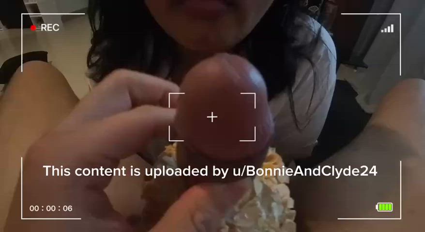 What's a donut without a glaze? 🤪