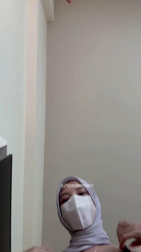 Hijabi tempting boobs