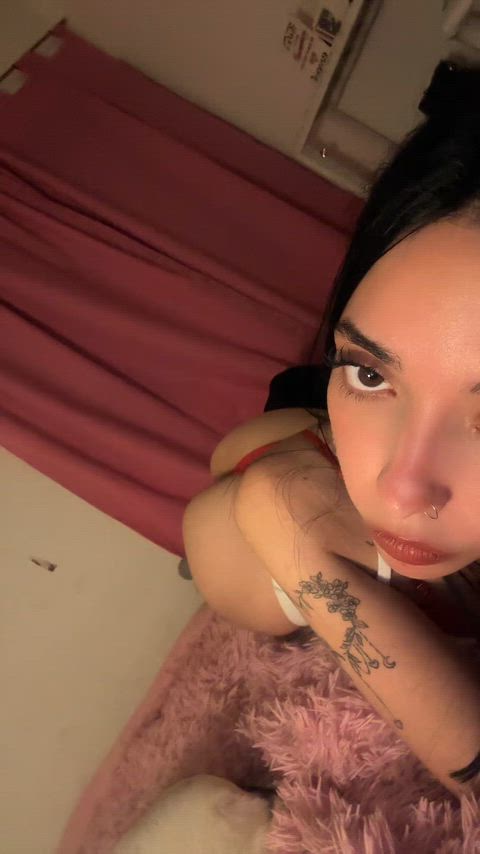 Type YES right now if u think u can handle me unfiltered. I’m about to blow up ur inbox with my favorite nudes