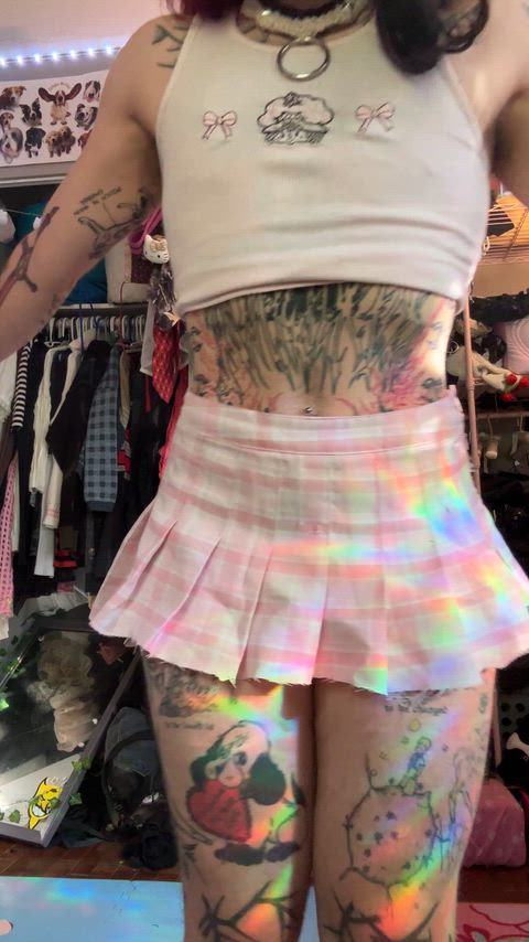 Does my [f]at pussy poke out of my skirt too much ? 👀