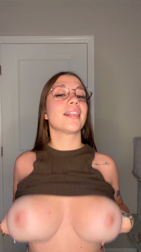 Do you enjoy watching big titties bounce