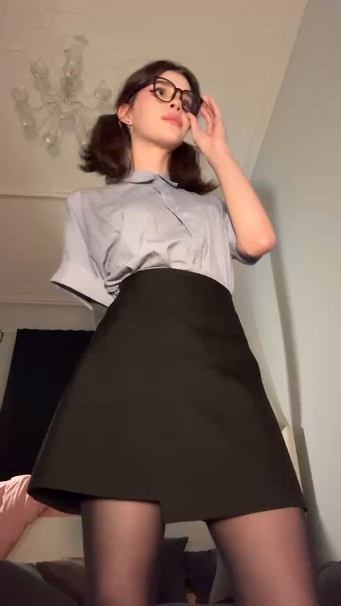 Do you want my cock sliding deeper while your body trembles 😈💦