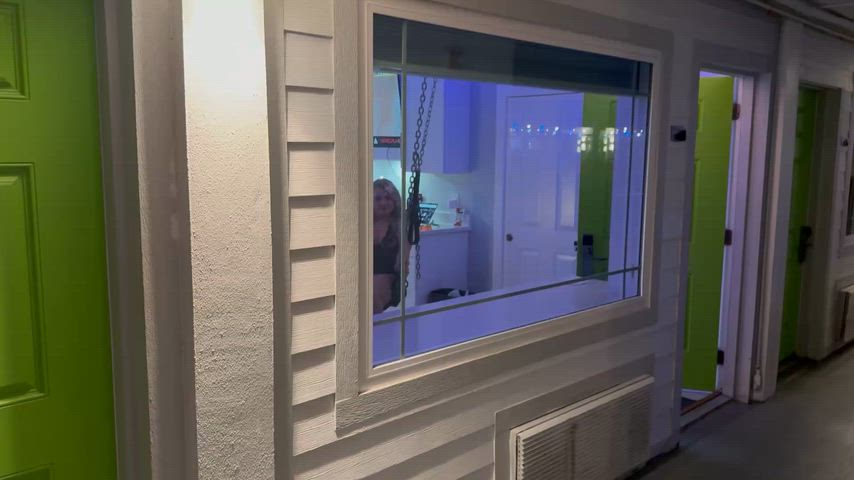 Living our best lives at Secrets Hideaway in FL! Here’s a vid of hubby fucking me for a change!