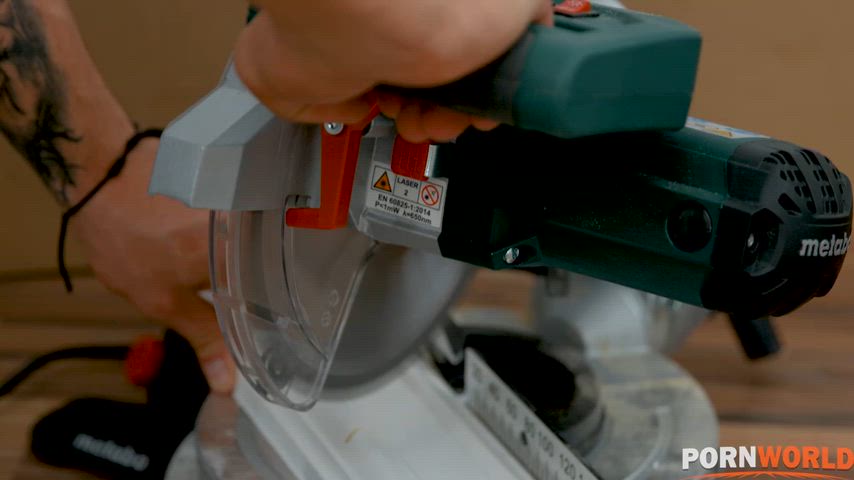 Cum Hungry Sasha Paige Bends Over For DP Slamming From Workmen