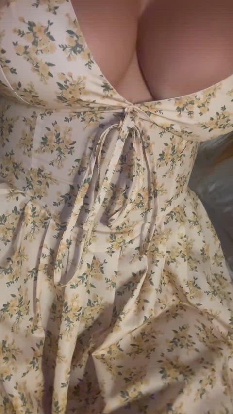 Do I look hot enough to get your balls deep in me?