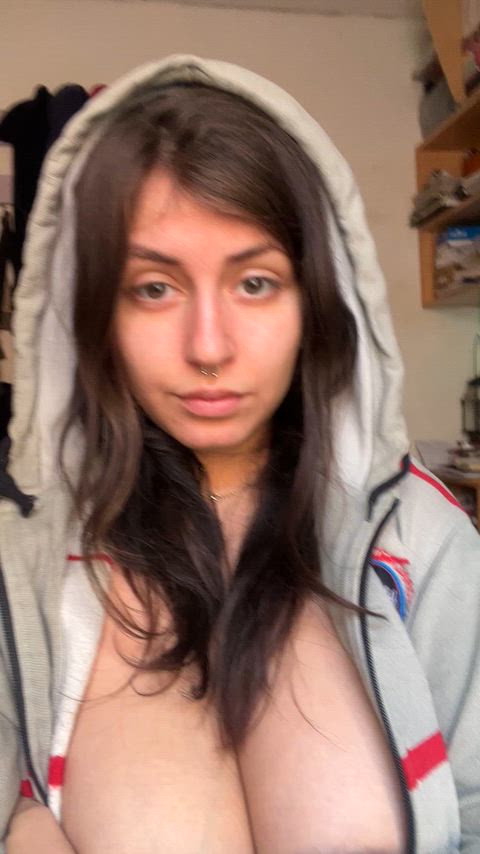 Give your honest rate on my big boobs