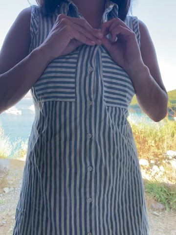 Are you into natural Asian girls