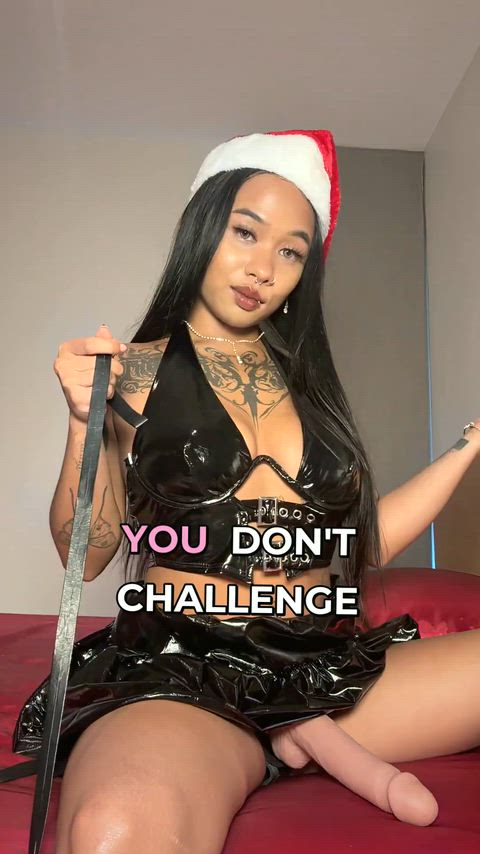 Sit pretty and enjoy the decorations quietly.