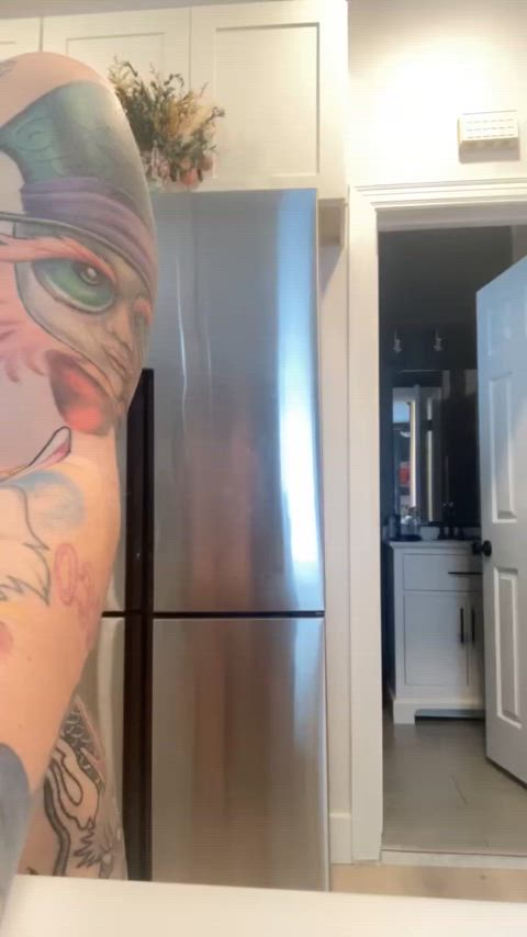 How many licks to the center of the tootsie pop