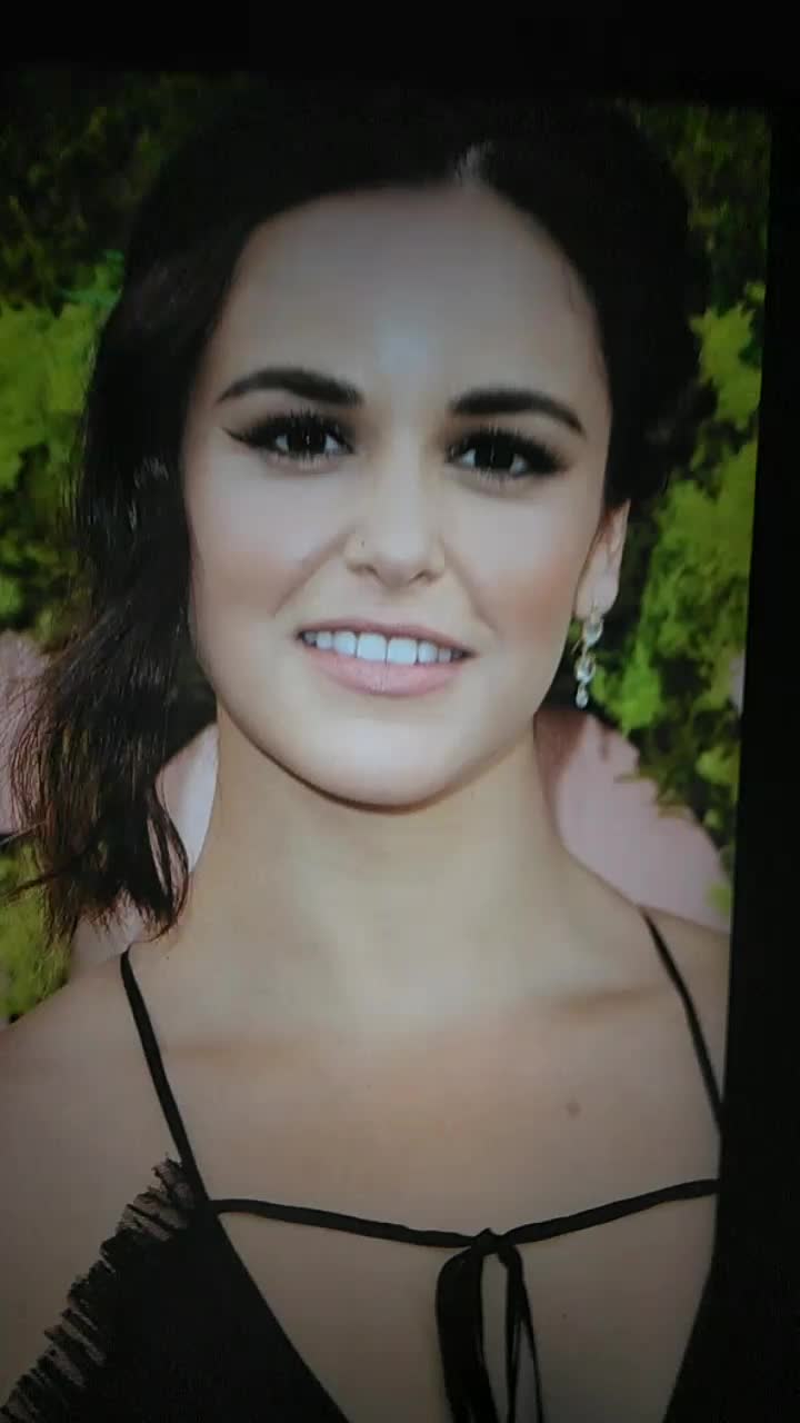 Melissa Fumero's present