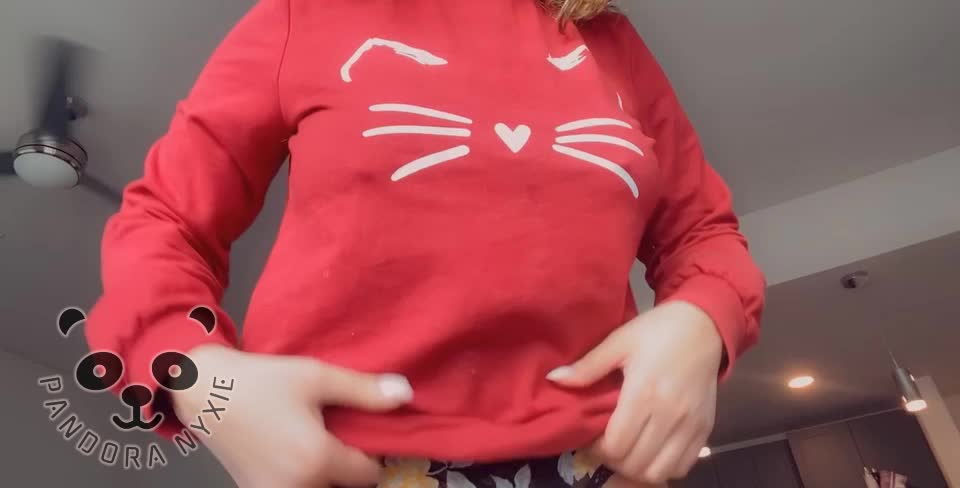 I decided not to wear a bra today 🐱
