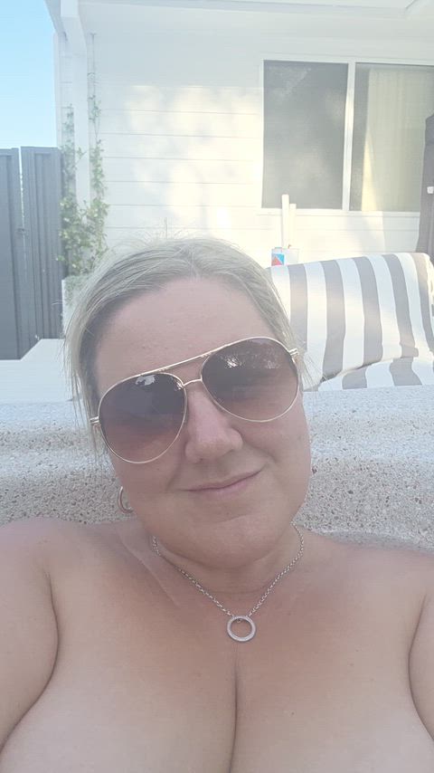 Be honest with me. Suck momma in the pool or pass?
