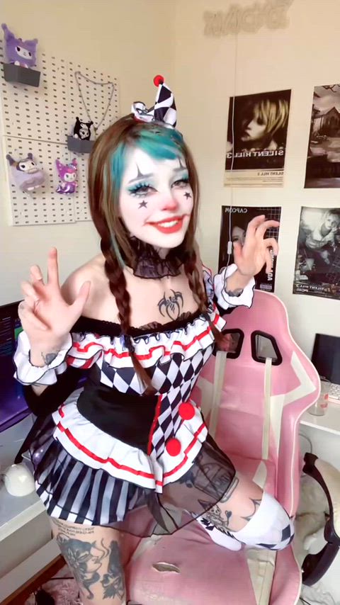 Cosplayer by day, OnlyFans waifu by night 🩷 Top 4%! 🩷 thumbnail