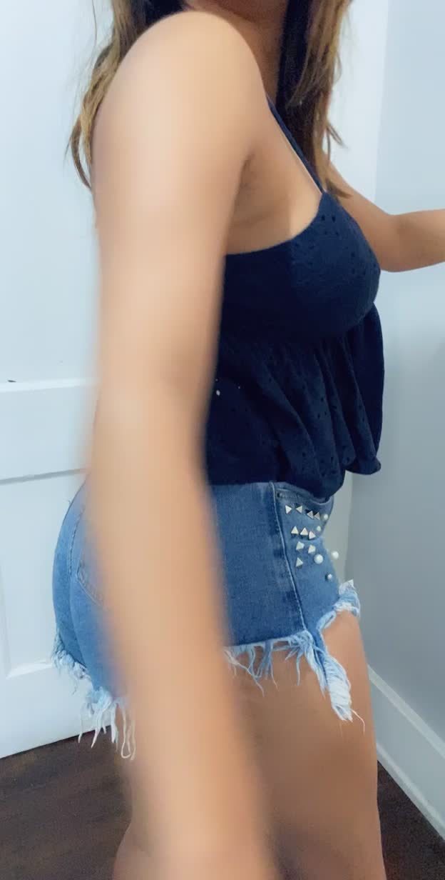 Haven’t posted on here in a while 🥵 23