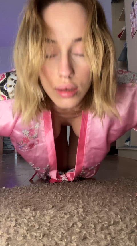 This view distracts me a little.