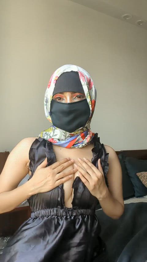 Can you massage my boobs better