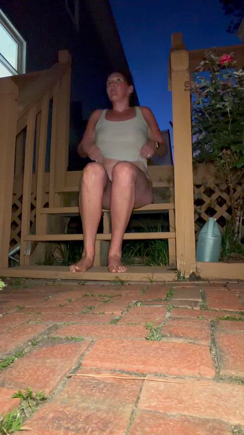 Are you lying down or on your knees?? 😈💦 Full video on my Fansly now - link in bio! 💋 thumbnail
