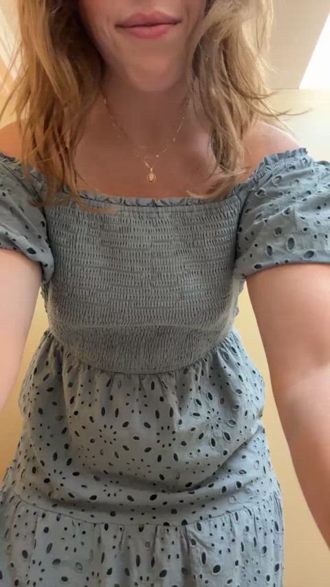 I’m NSFW at work [f]