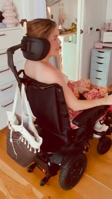 Should I never wear a shirt around you? (33F, Friedreich ataxia)