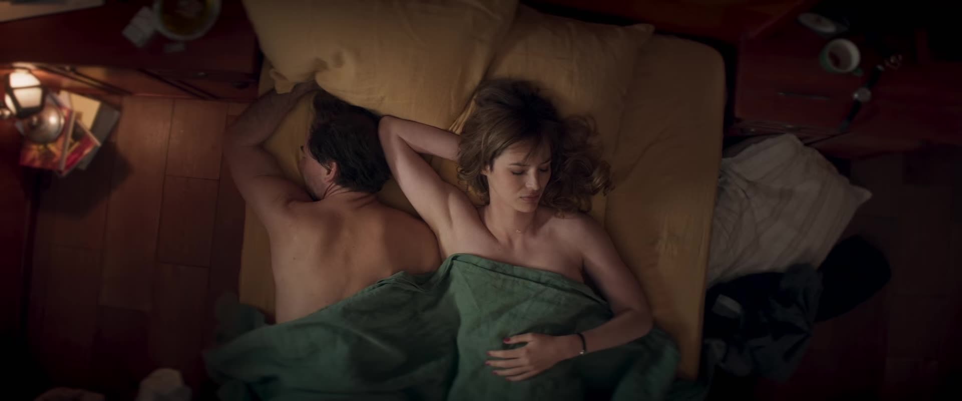 Louise Bourgoin - L'un Dans l'Autre / In and Out