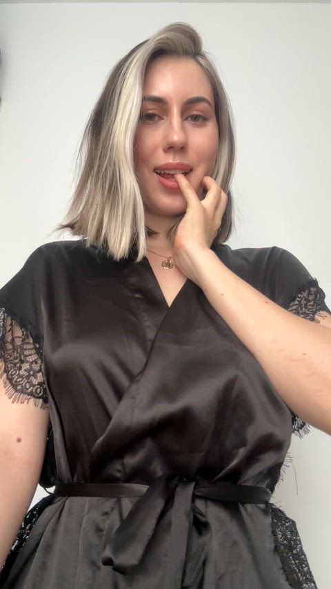 My crazy tits need to be sucked immediately [reveal]