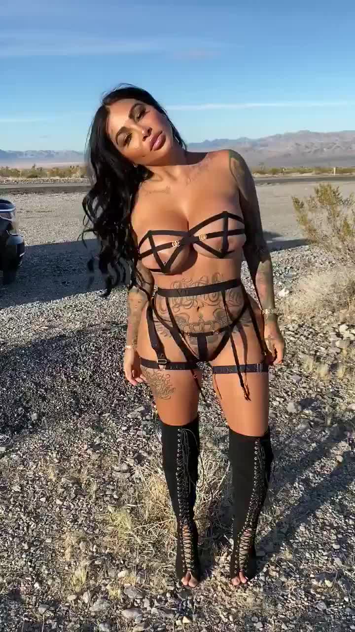 I need a ride😈