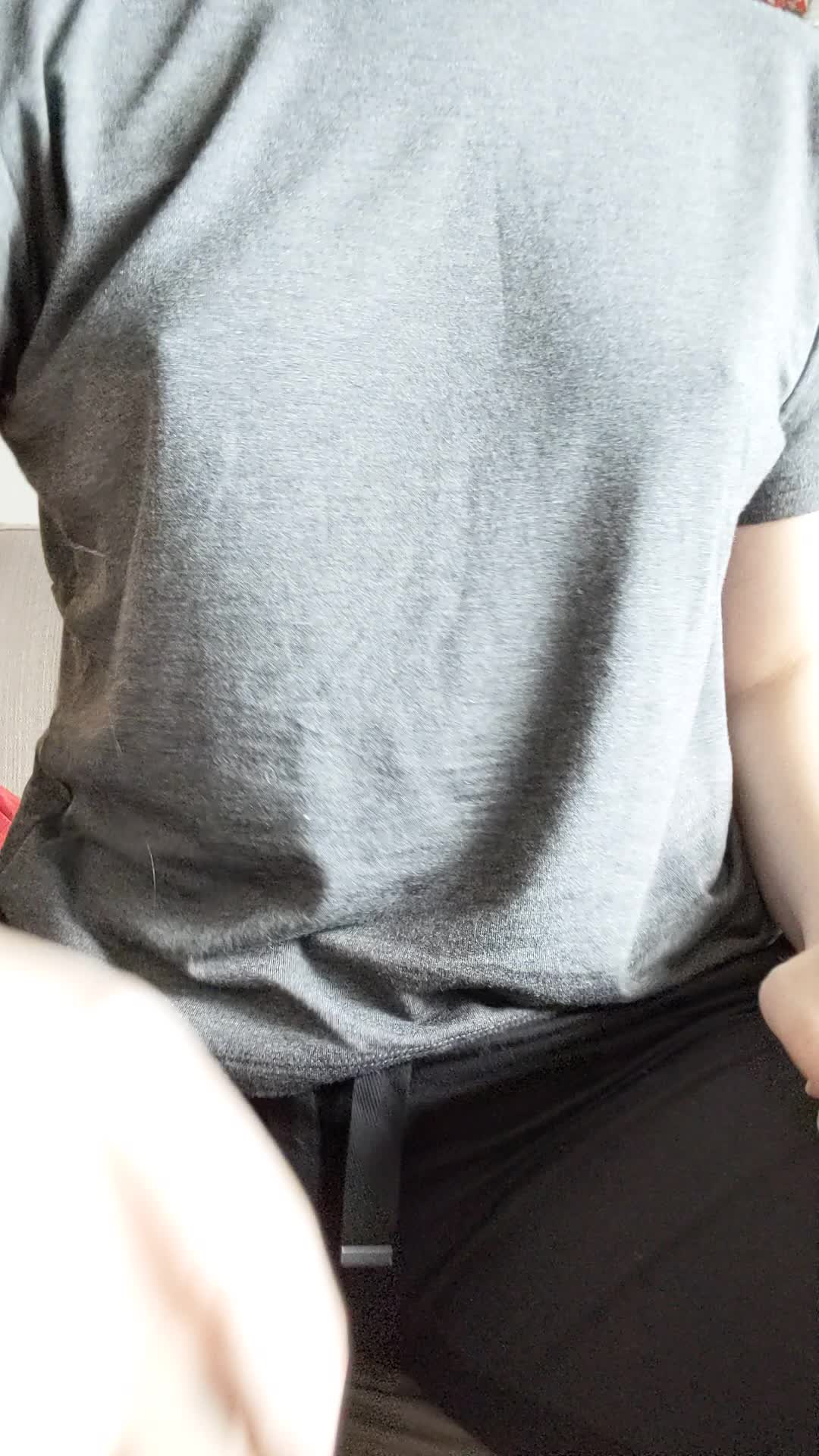 Pale, petite titty drop ♥️