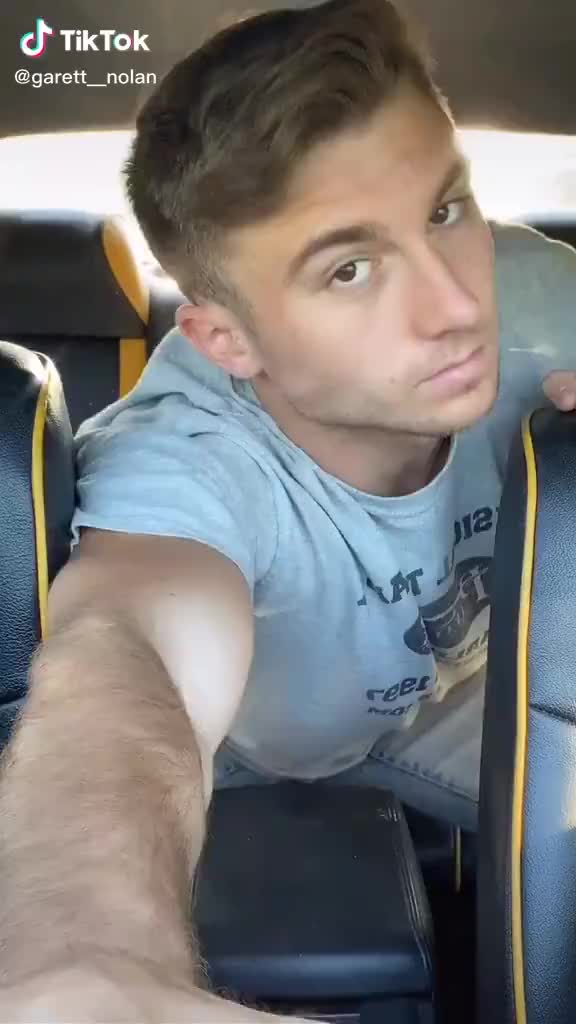 This guy totally knows what his fanbase is made up of