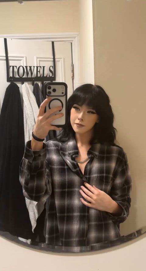 OnlyFans Teen Tits Porn GIF by saphizox