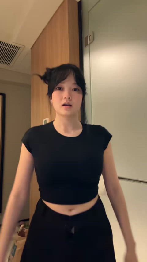 Adelina Agraisha