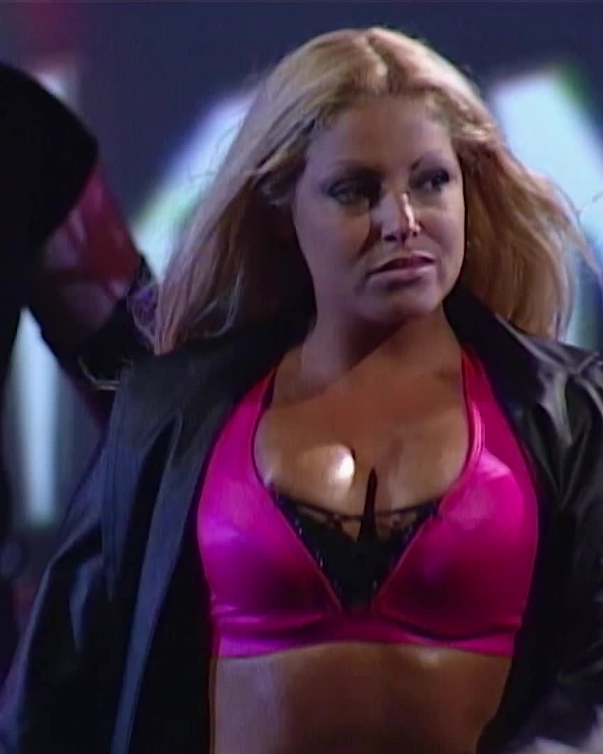 Trish 😋