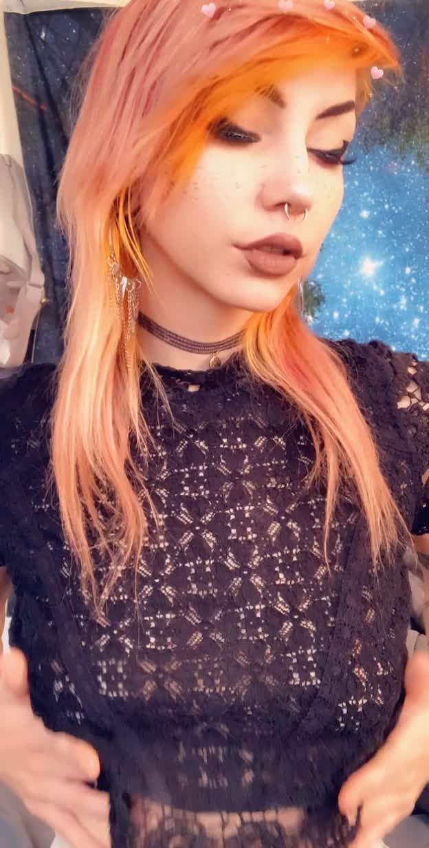 jus a in to say hello (;