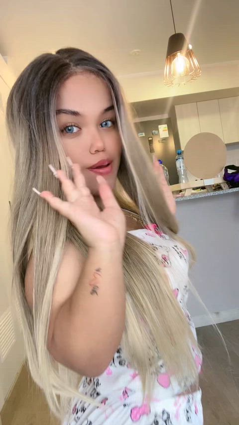 What's the first thing that comes to mind when you see me?