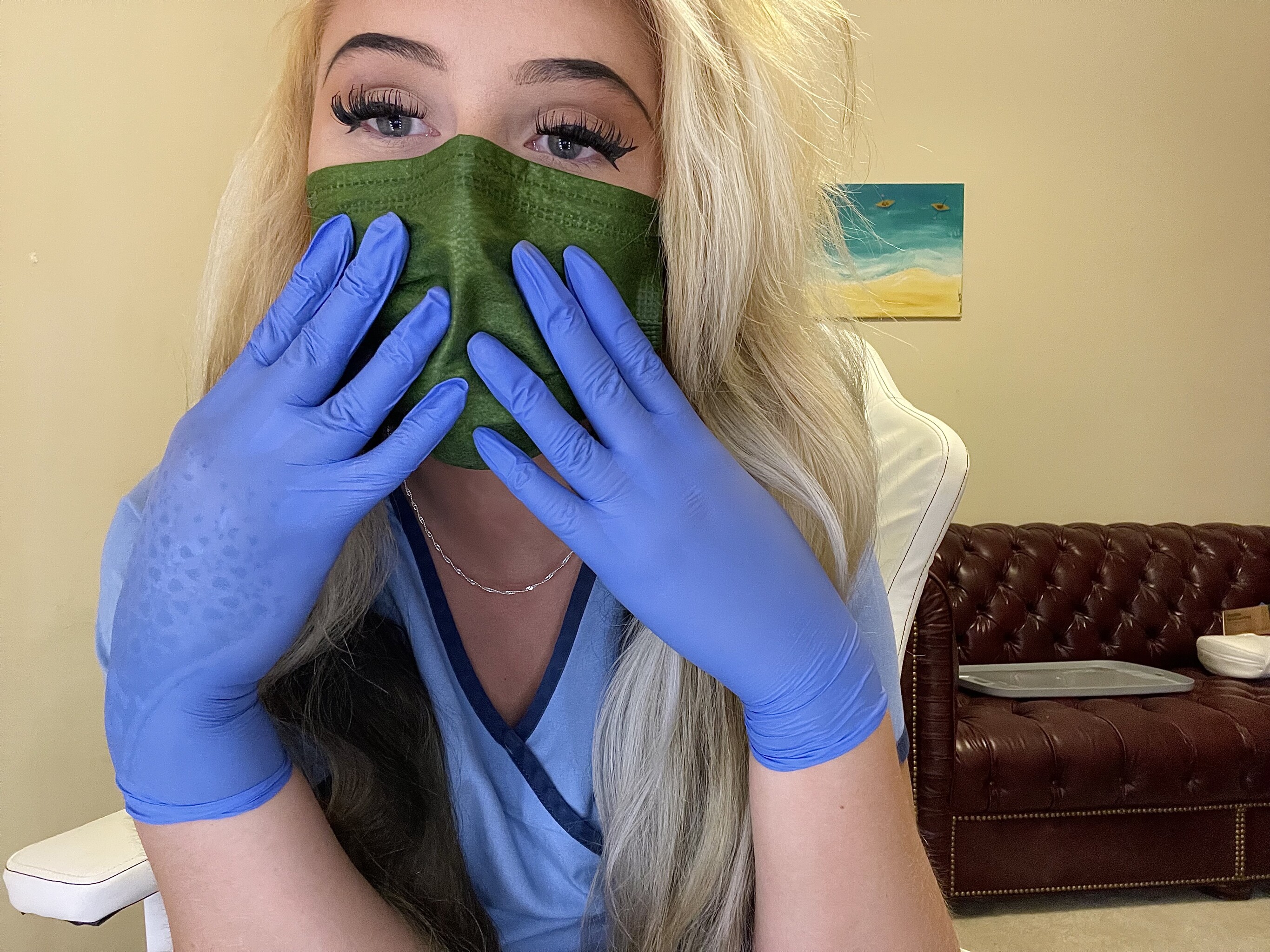 Blonde amateur blonde doctor