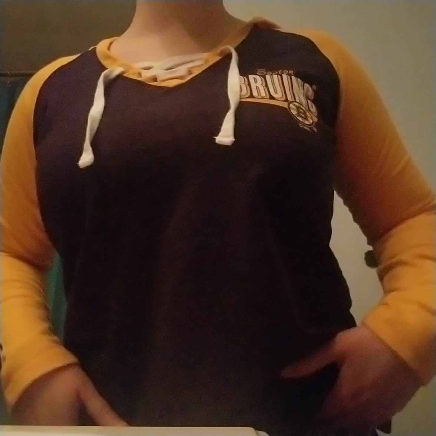 Posting or good luck 😘 Go Bruins!!!