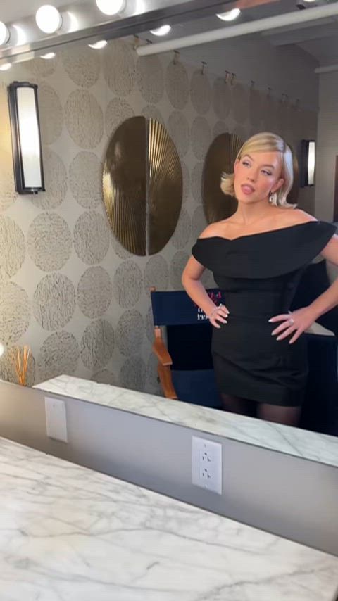 Sydney appearing on the Colbert Late Show 11/6/25